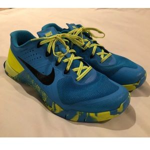 Nike Womens Metcon 2 Amp Trainer Size 8